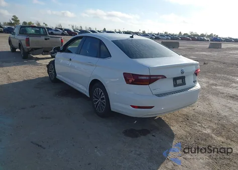 2019 Volkswagen Jetta 1.4T R-Line/1.4T S/1.4T Se z USA, uszkodzony, nr VIN 3VWC57BU7KM200426